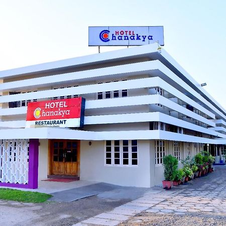 Hotel Chanakya Палаккад Экстерьер фото